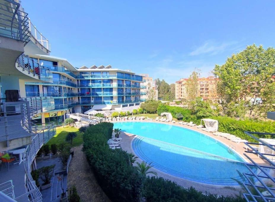 Large Apartment In サニービーチ エクステリア 写真